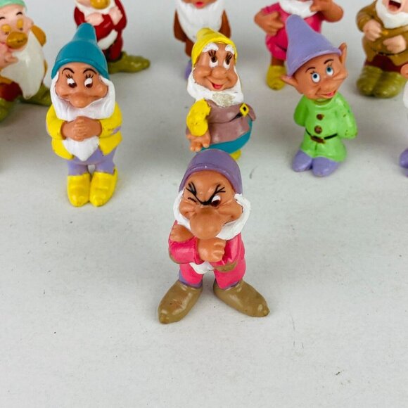 Mattel Disney Snow White Seven Dwarfs Character Toy Figures 1993 11 PC Lot - Picture 5 of 13